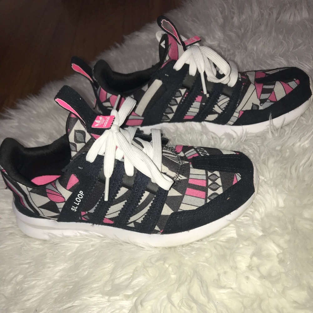 Womens 6.5 Adidas
